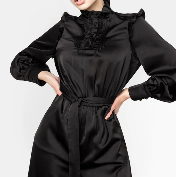 Disturbia Pintuck Rufflw Black Long Sleeve Ruffle- Jumpsuit Size 12 Belt Missing - Picture 2 of 13